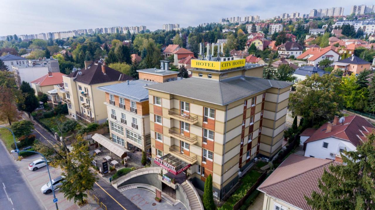 City Hotel Miskolc Eksteriør bilde